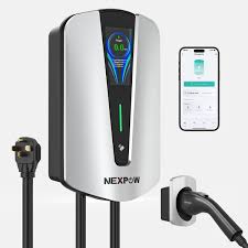 ElectroFlow Max: Next-Gen EV Charging Technology